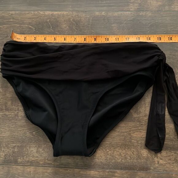 New Be Creative black side tie bikini Sz- 12 USA - Picture 2 of 8